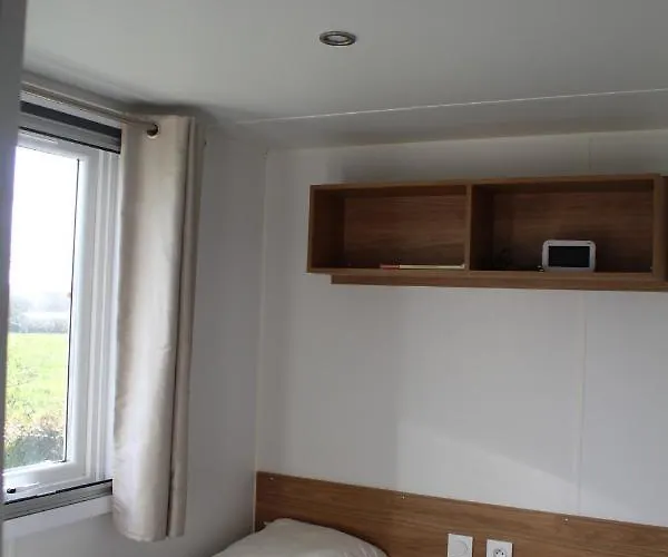 La Nature En Famille אתר קמפינג